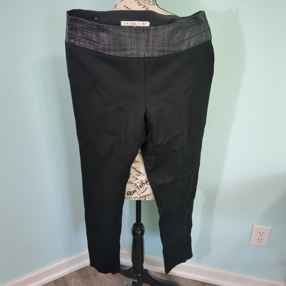 Trina turk black straight leg pants faux leather trim size 6